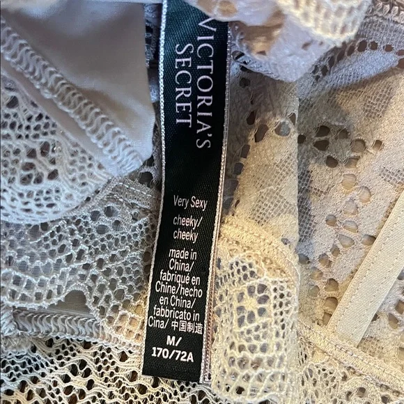 Victoria’s Secret Elegant Lace cheeky Women's Panties Set - Picture 7 of 7